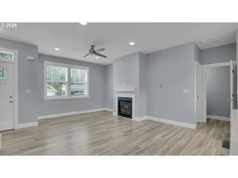 4650 NE Tide Avenue Lincoln City OR 97367