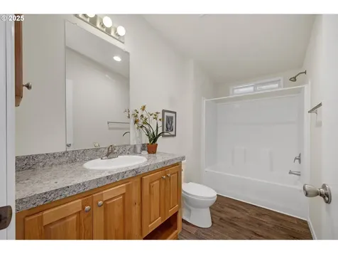 87886 Cedar Flat Road Springfield OR 97478