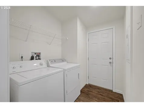 87886 Cedar Flat Road Springfield OR 97478