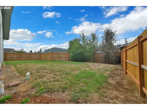 87886 Cedar Flat Road Springfield OR 97478