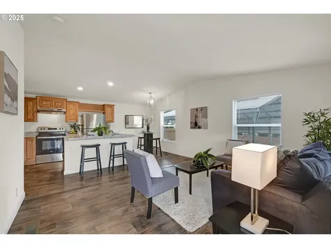 87886 Cedar Flat Road Springfield OR 97478