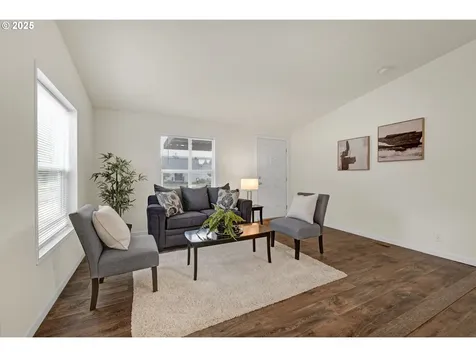 87886 Cedar Flat Road Springfield OR 97478