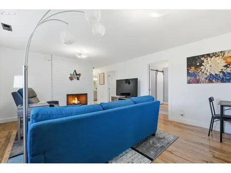 10339 SW 40th Avenue Portland OR 97219