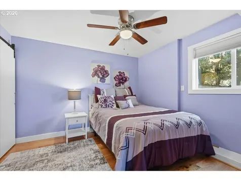 10339 SW 40th Avenue Portland OR 97219