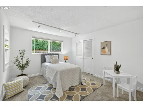 7324 SE 113th Avenue Portland OR 97266