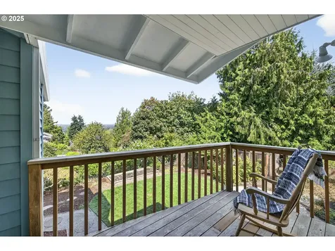 7324 SE 113th Avenue Portland OR 97266