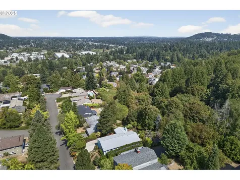 7324 SE 113th Avenue Portland OR 97266