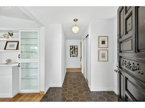 7324 SE 113th Avenue Portland OR 97266