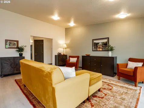 2504 NE 177th Avenue Vancouver WA 98684