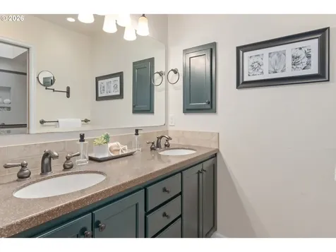 2380 W 28th Avenue Eugene OR 97405