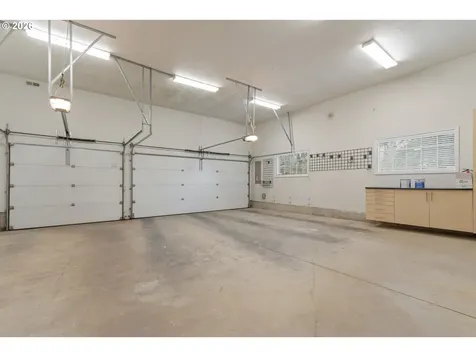 2380 W 28th Avenue Eugene OR 97405