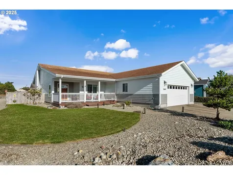 2669 Cedar Loop Drive Bandon OR 97411