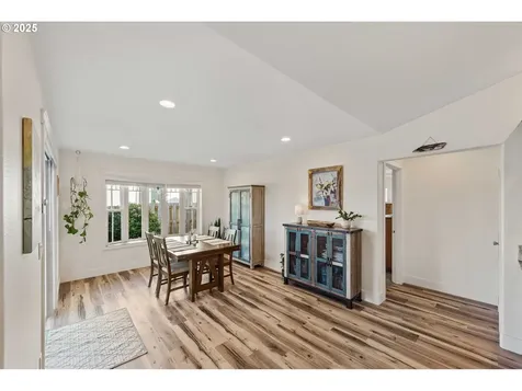 2669 Cedar Loop Drive Bandon OR 97411