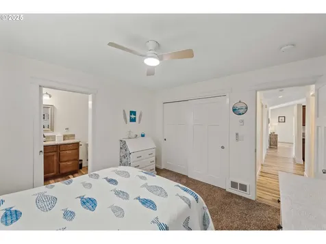 2669 Cedar Loop Drive Bandon OR 97411