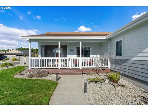 2669 Cedar Loop Drive Bandon OR 97411