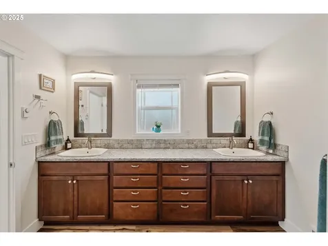2669 Cedar Loop Drive Bandon OR 97411