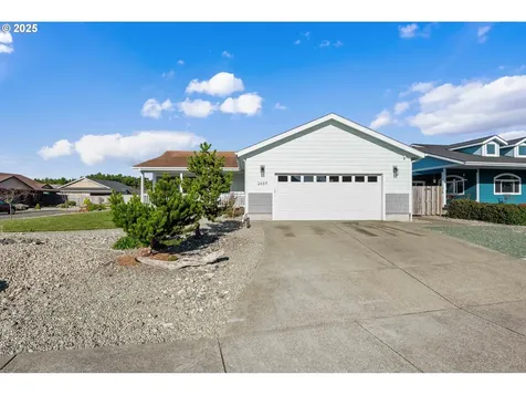 2669 Cedar Loop Drive Bandon OR 97411