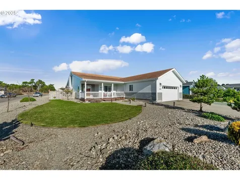 2669 Cedar Loop Drive Bandon OR 97411
