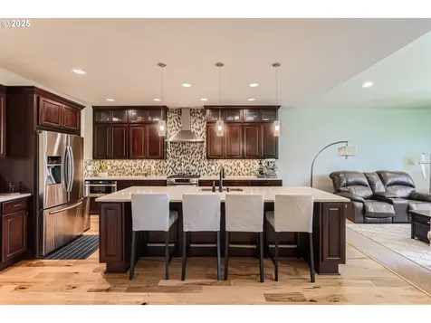 10183 NW Crossing Drive Portland OR 97229