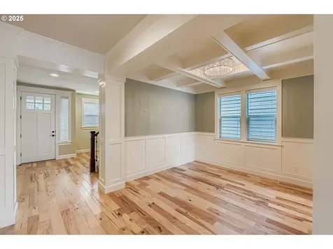 10183 NW Crossing Drive Portland OR 97229