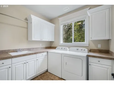 7804 SW Alden Street Portland OR 97223