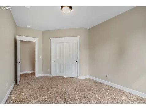 7804 SW Alden Street Portland OR 97223