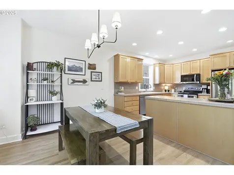 17132 SW Woodhaven Drive Sherwood OR 97140