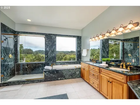 1055 NW Estate Drive Seal Rock OR 97376