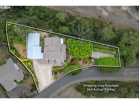 1055 NW Estate Drive Seal Rock OR 97376