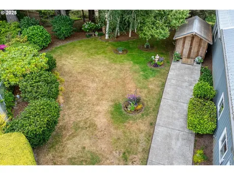 1055 NW Estate Drive Seal Rock OR 97376