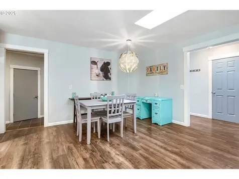 3817 SE Spruce Street Hillsboro OR 97123