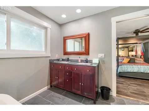 3817 SE Spruce Street Hillsboro OR 97123