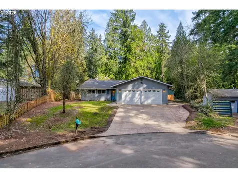 3817 SE Spruce Street Hillsboro OR 97123