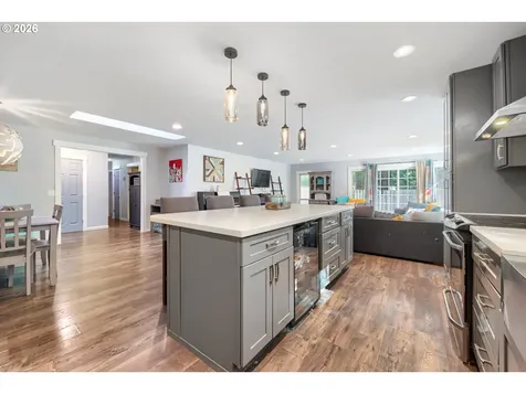 3817 SE Spruce Street Hillsboro OR 97123