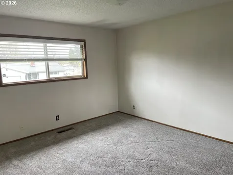 600 Lincoln Avenue Cottage Grove OR 97424