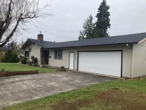600 Lincoln Avenue Cottage Grove OR 97424