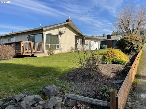 600 Lincoln Avenue Cottage Grove OR 97424
