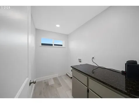1955 28th Street Coos Bay OR 97420