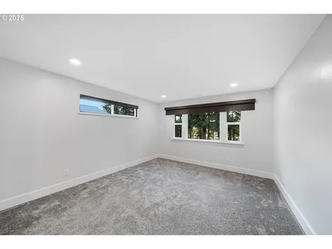 1955 28th Street Coos Bay OR 97420