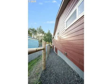 1955 28th Street Coos Bay OR 97420