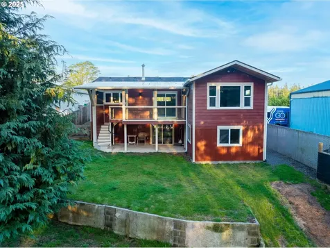 1955 28th Street Coos Bay OR 97420