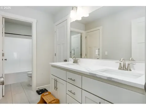 13203 NE 114th Way Brush Prairie WA 98606