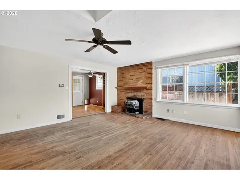 2607 E 26th Street Vancouver WA 98661