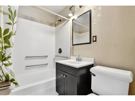 2607 E 26th Street Vancouver WA 98661