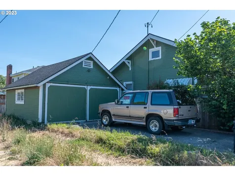 803 6th Street Myrtle Point OR 97458
