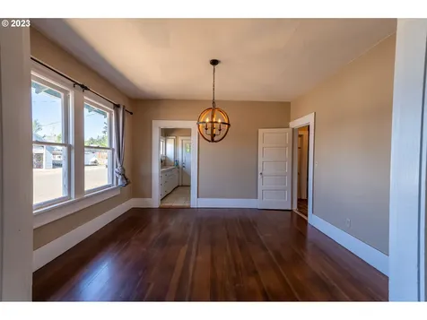 803 6th Street Myrtle Point OR 97458