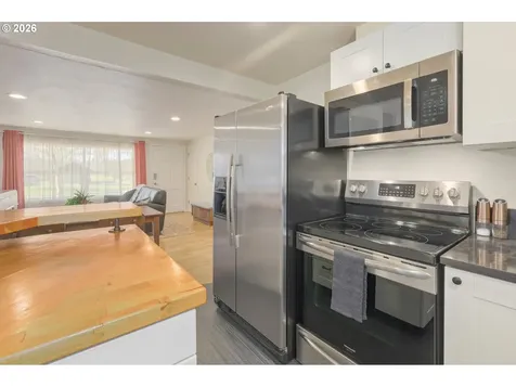 2707 Hilyard Street Eugene OR 97405