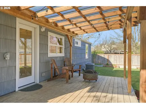 2707 Hilyard Street Eugene OR 97405