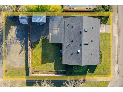 2707 Hilyard Street Eugene OR 97405