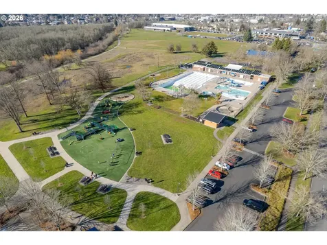 2707 Hilyard Street Eugene OR 97405